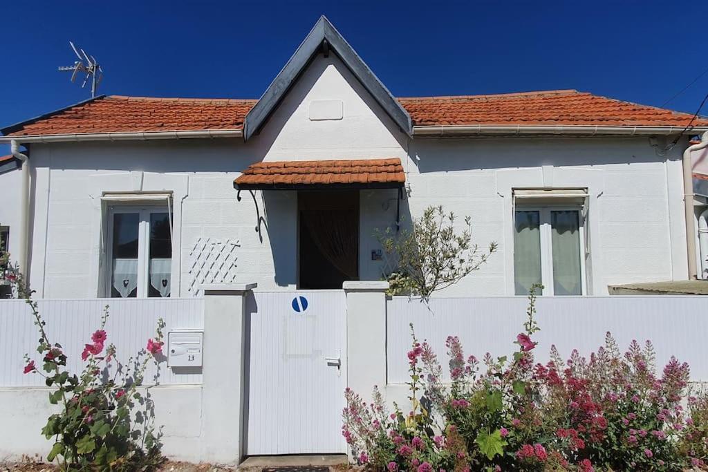 Charmante Maisonnette Proche Plage Châtelaillon-Plage Exterior photo